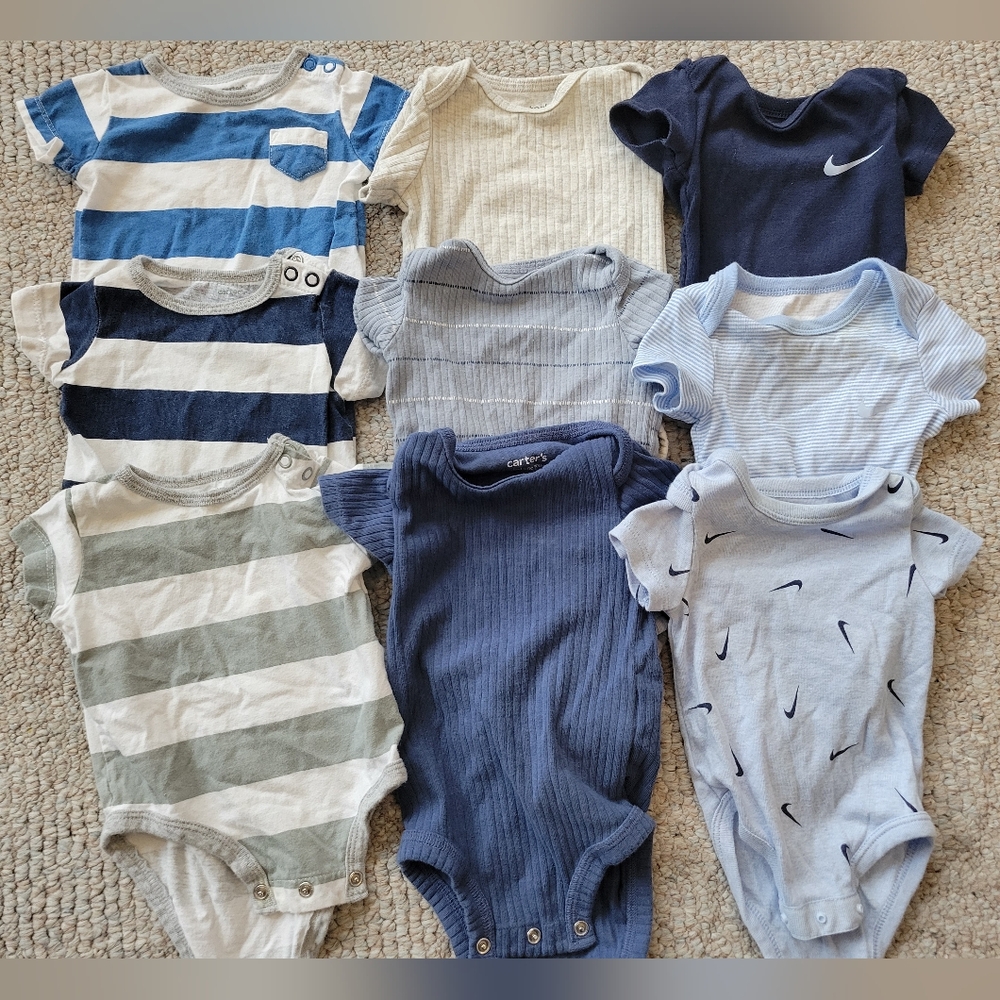 3 months Boys Onesies Bodysuits short sleeve - Nike, Carters